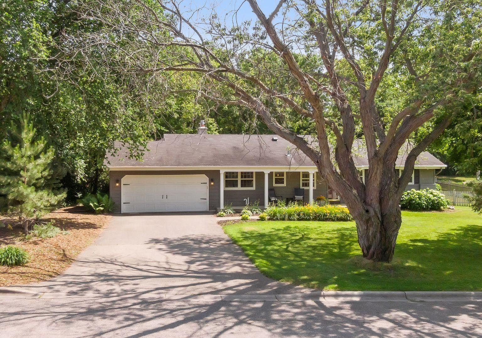 17609 Leemans Dr, MN 55345 Zillow