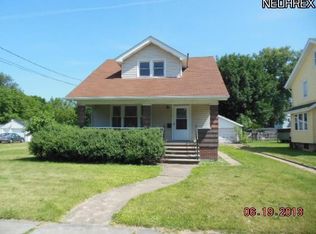 832 W 23rd St, Lorain, OH 44052