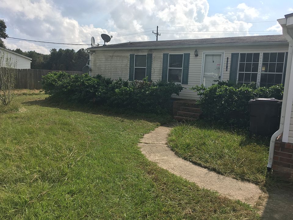 1st image of 16418 Hill Country Dr