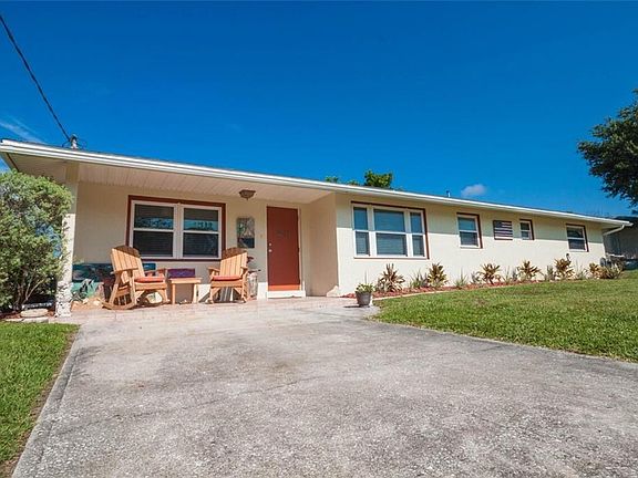 2nd image of 3231 Magnolia Way