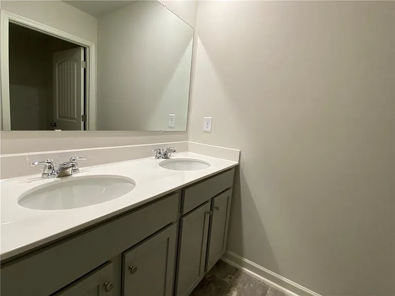 2715 Piper Dr — Photo 16