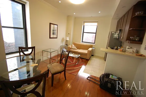 Rented by REAL New York | media 22