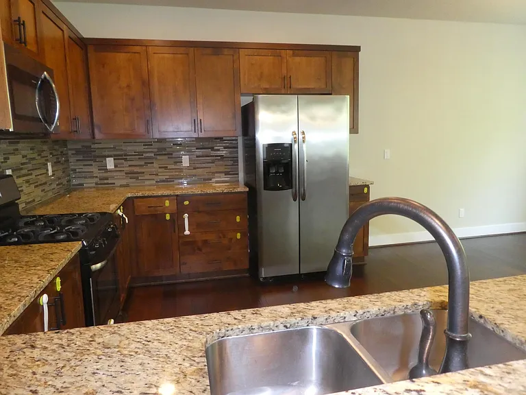20341 SW Gracie St — Photo 7
