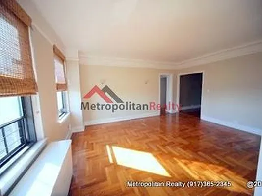 Rented by Metropolitan Realty | media 14