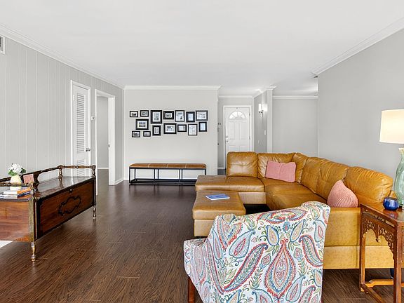5th image of 346 Carpenter Dr NE #48