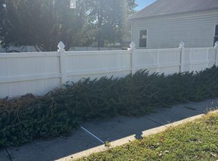 7 Candy Court, Edison, NJ 08817