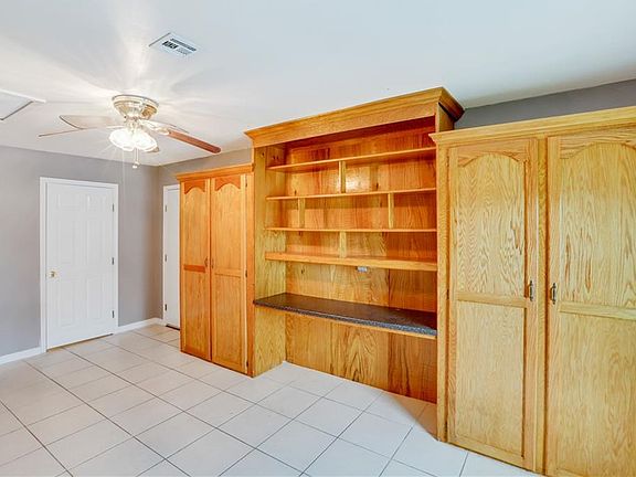 5th image of 345 Timberwood Dr