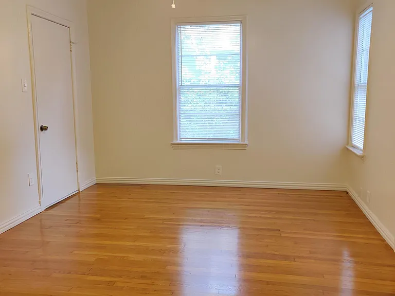 4114 Hawthorne Ave — Photo 23