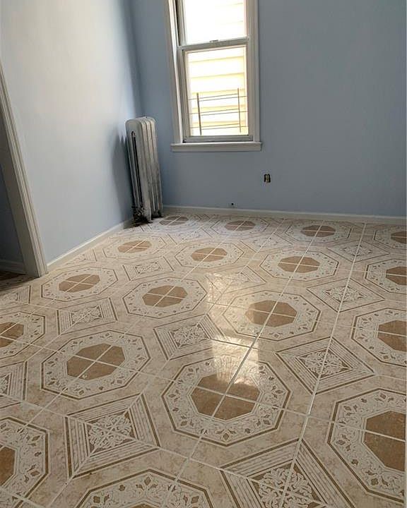 2nd image of 4347 Richardson Ave Floor 1