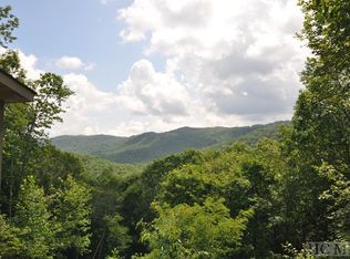 684 Pilot Knob Rd, Glenville, NC 28736