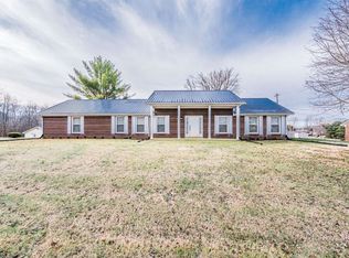 311 Martin Rd, Horse Cave, KY 42749