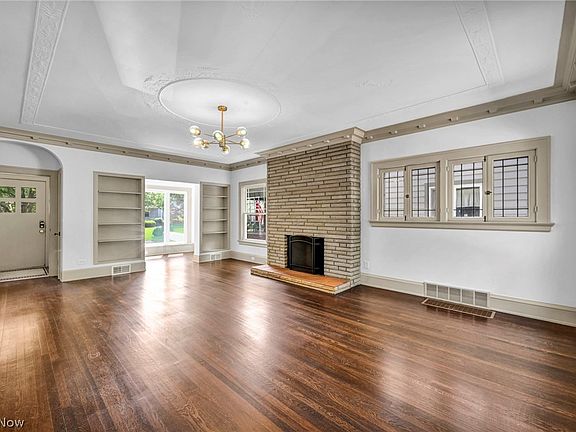 5th image of 3007 Edgehill Rd