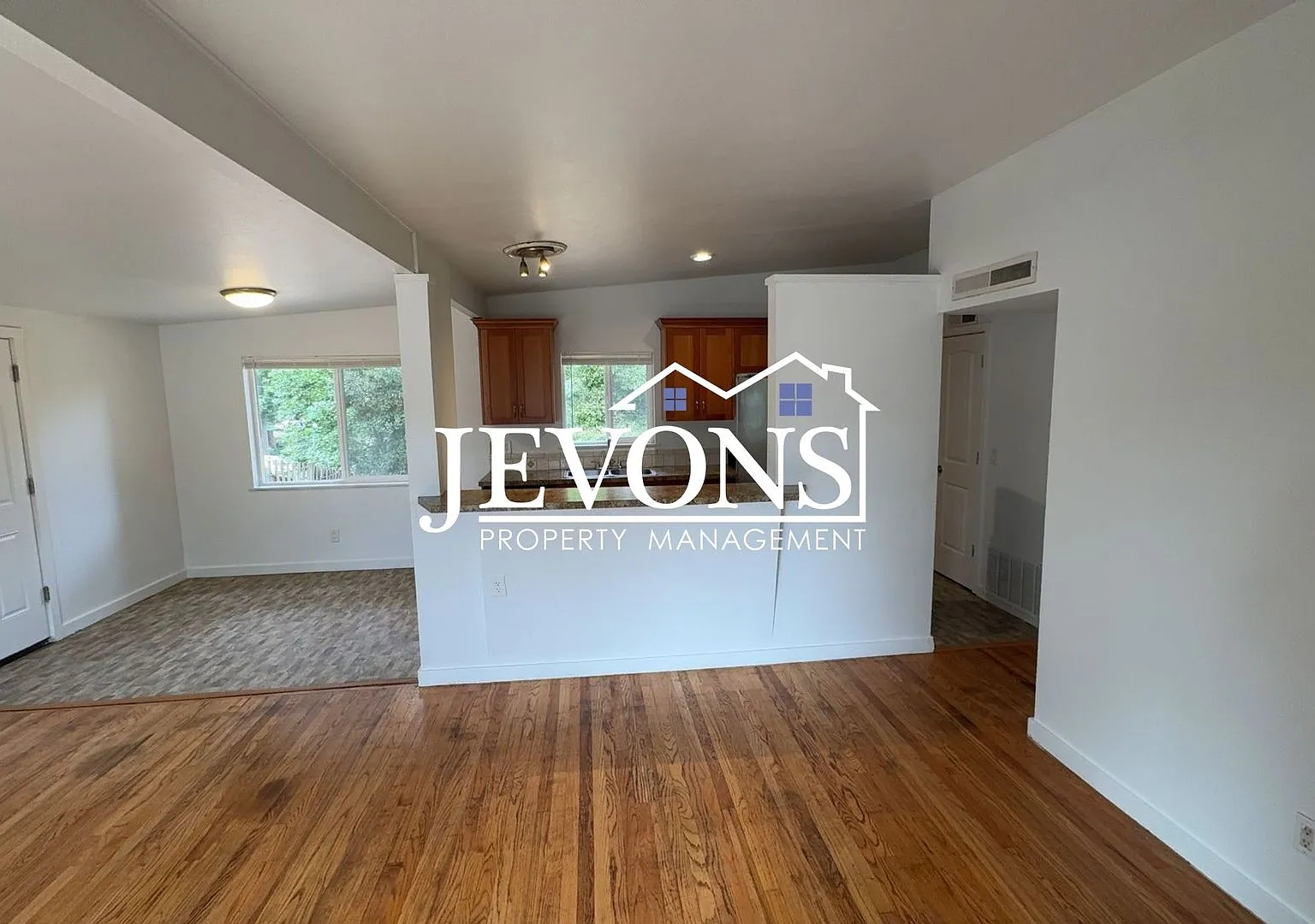 3BR/1BA House in Federal Way -- Available Now — Photo 4
