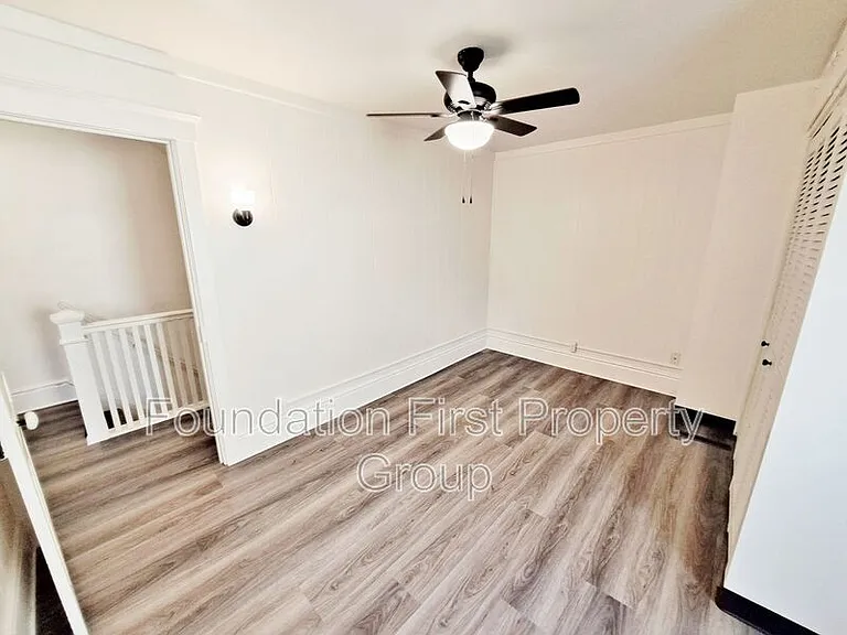 118 S Franklin St #2 — Photo 17