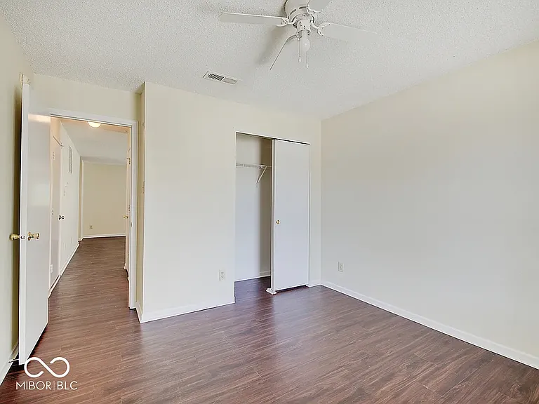 2372 Summerwood Ln — Photo 18