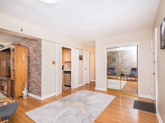 5th image of 209-80 18th Ave APT 5G