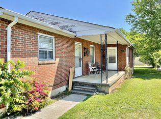 820 Florida St #820, Salem, VA 24153