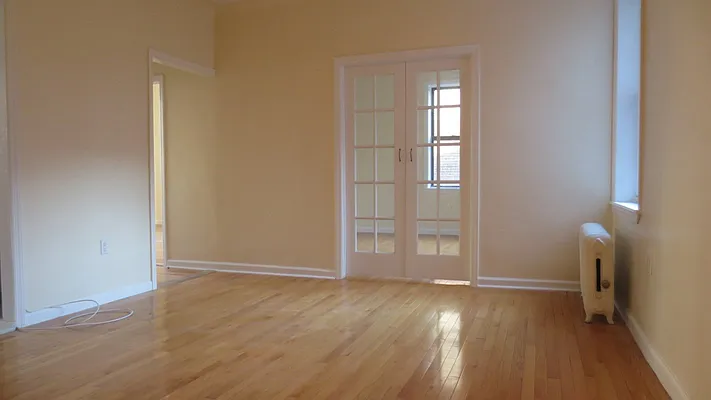 Rented by Bohemia Realty Group | media 20