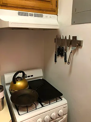 Rented by Compass | media 23