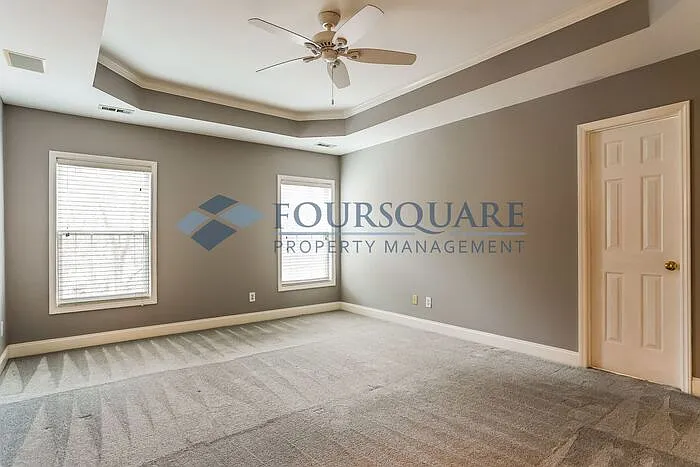 3135 Lariat Ridge Dr — Photo 16