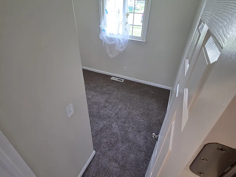469 Woodlawn Ave — Photo 13