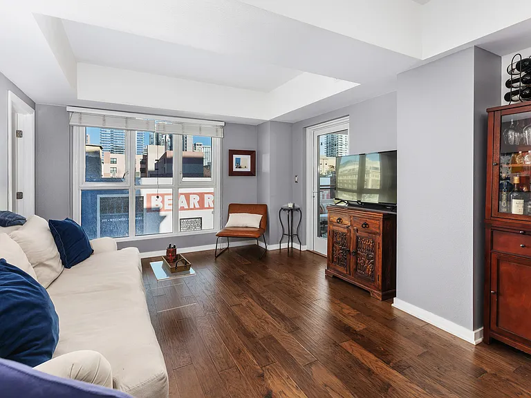 875 G St #302 — Photo 6