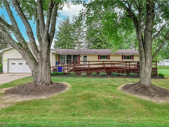 6367 Woodbine Rd, Ravenna, OH 44266