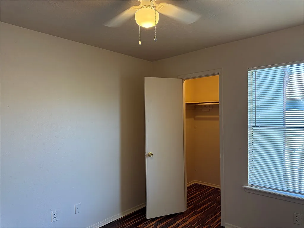2 bed, 771 sqft, $850 — Photo 2