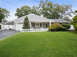 61 Rush St, Pt Jefferson Station, NY 11776