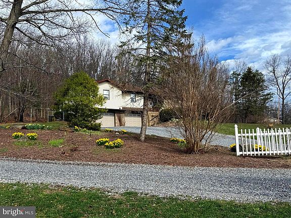 2nd image of 55 Fairfax Corner Rd