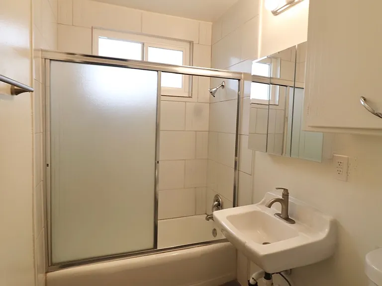 3633 Saviers Rd — Photo 3