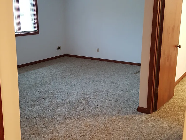 541 Circle Pine Dr — Photo 6