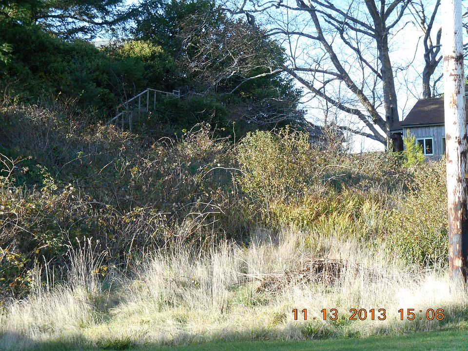 Nice lot for that beach home