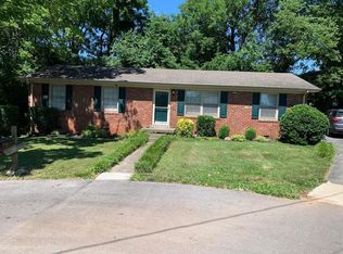 1426 Clayton Ct, Bowling Green, KY 42104