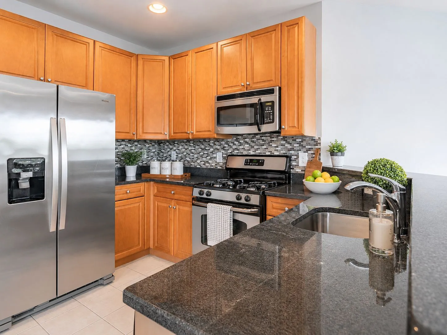 Cranford Crossing Apartment Homes — Photo 1
