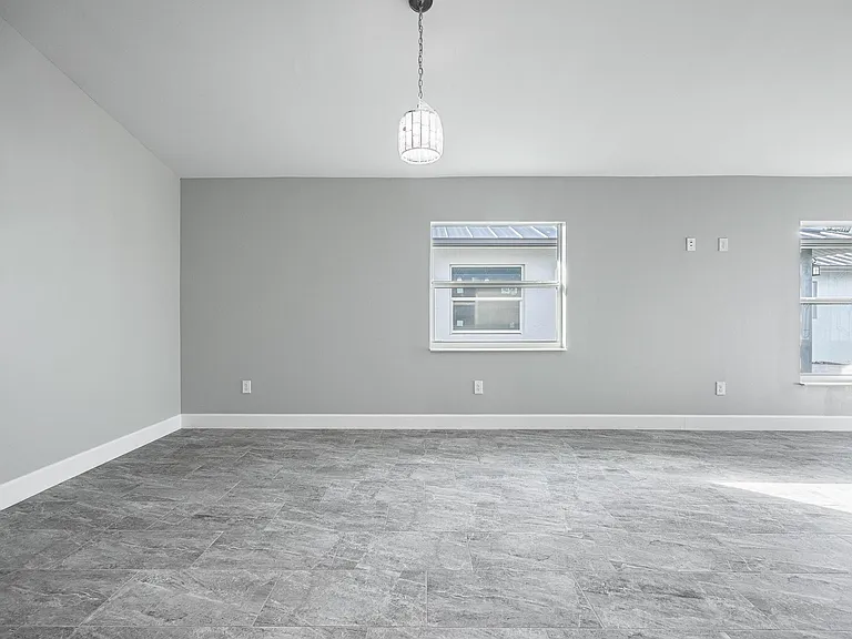 184 Village Cir #1 — Photo 4