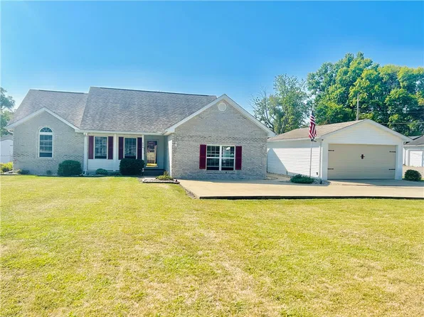 334 Sutherland Ave, Paris, IL 61944