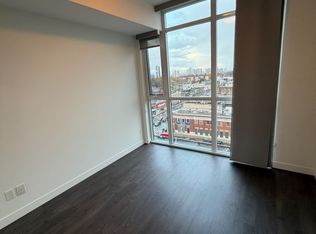 2055 Danforth Ave #910, Toronto, ON M4C1J8