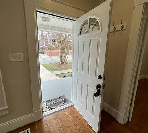 2nd image of 907 Englewood St
