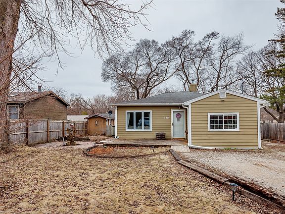 2nd image of 3414 E 35th St