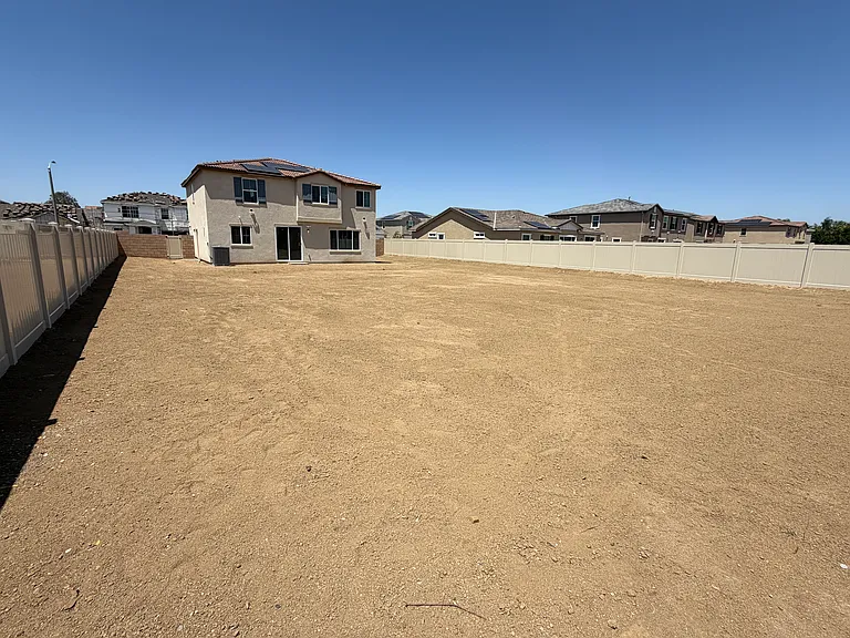 19407 Arenal Way — Photo 4