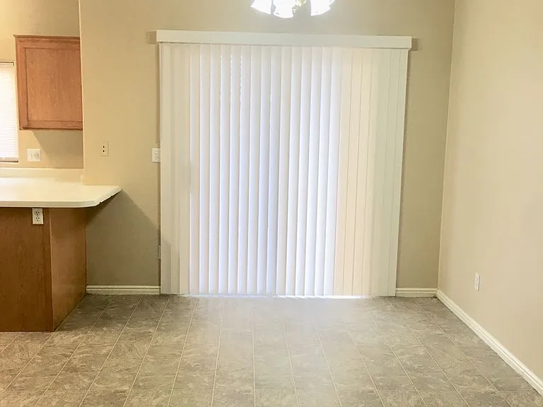 1308 Millcreek Duplex — Photo 8