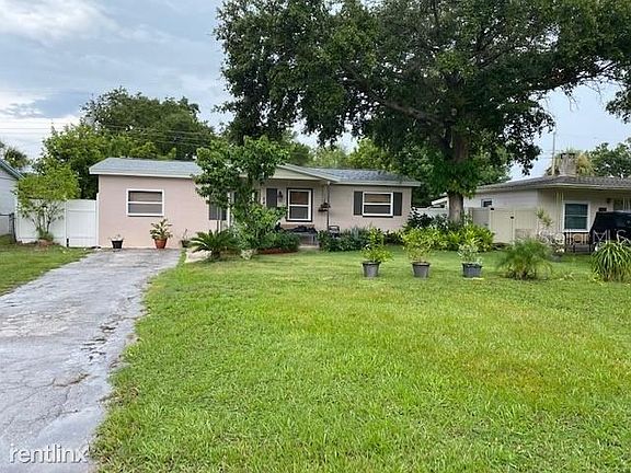 3rd image of 8400R 52nd Way N