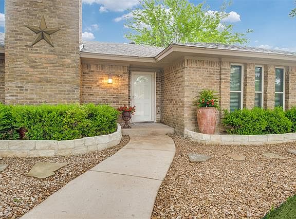 3rd image of 2629 Brennan Ct