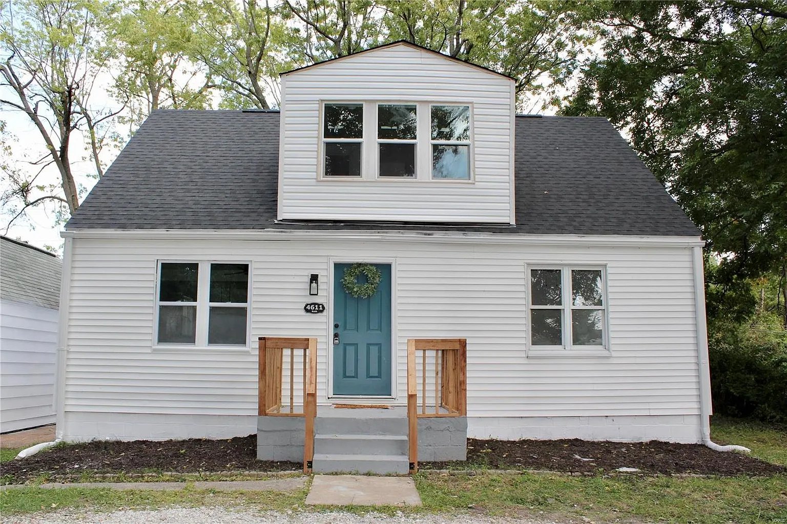 4611 Ruth St photo 1