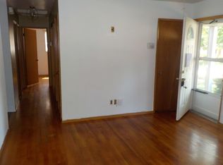 1549 Reale Ave, Saint Louis, MO 63138