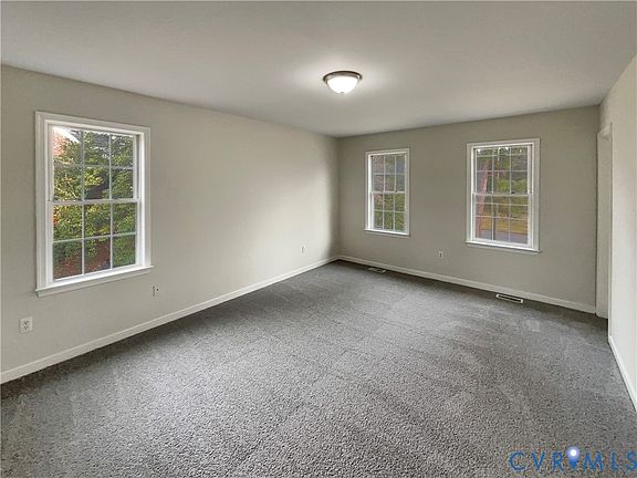4th image of 3102 Moss Side Ave