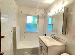 70 Hobart St #1, Quincy, MA 02170