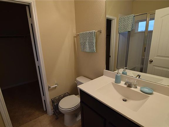 5th image of 1700 Arborside Dr