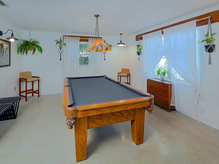 5500 Queenswood Dr — Photo 12